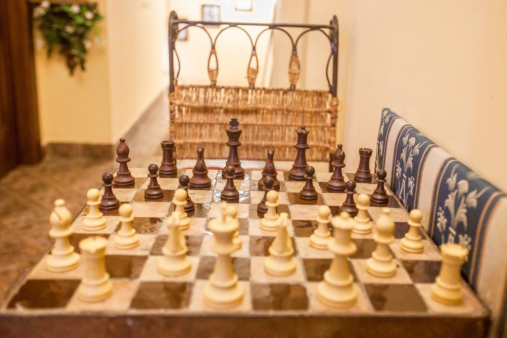 B&B L'Alloggio Dei Vassalli Наполи Екстериор снимка